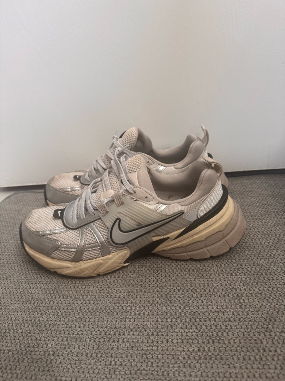 Nike Women's Tan and Silver Chunky Running Sneakers